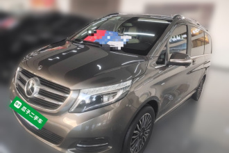 奔驰V级 2017款 V 260 尊贵版