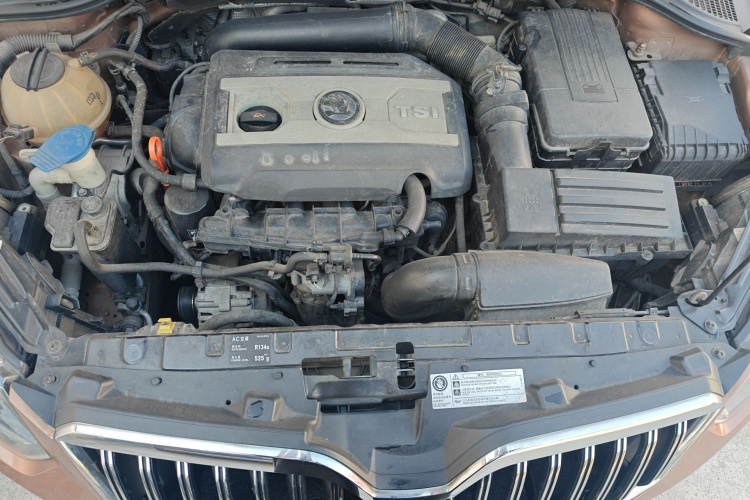 斯柯达 Yeti 2014款 1.8TSI DSG极地版局部细节24