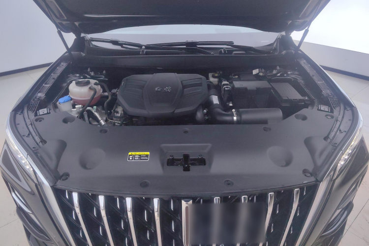 红旗HS5 2023款 2.0T 旗享Pro版机舱底盘24