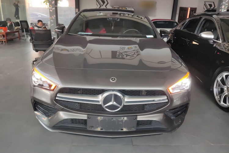 奔驰CLA AMG 2023款 AMG CLA 35 4MATIC车身外观2