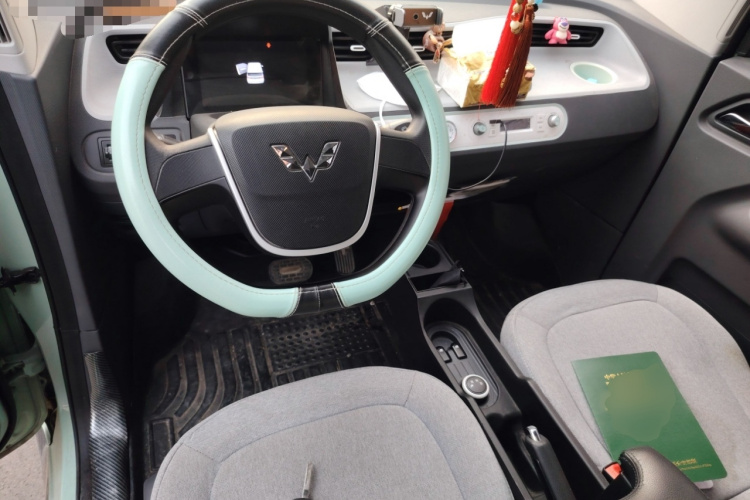 五菱汽车 宏光MINIEV 2021款 马卡龙时尚款 磷酸铁锂中控内饰12