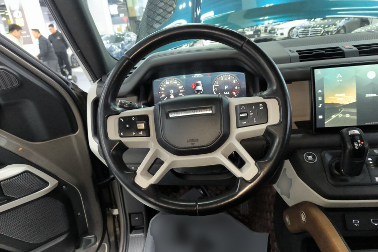 路虎卫士 2022款 110 P400 X-DYNAMIC HSE局部细节13