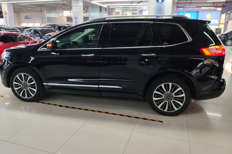 福特 锐界 2021款 改款 PLUS EcoBoost 245 两驱豪锐型 7座车身外观4