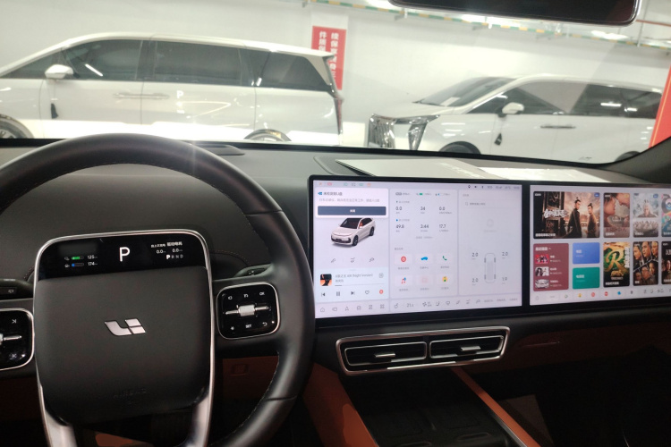 理想汽车 理想L6 2024款 Pro中控内饰7002