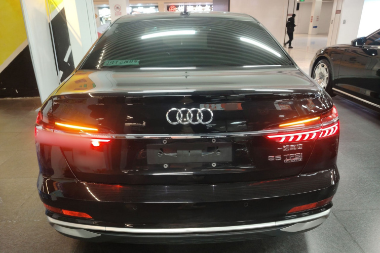 奥迪A6L 2023款 55 TFSI quattro 尊享动感型车身外观6