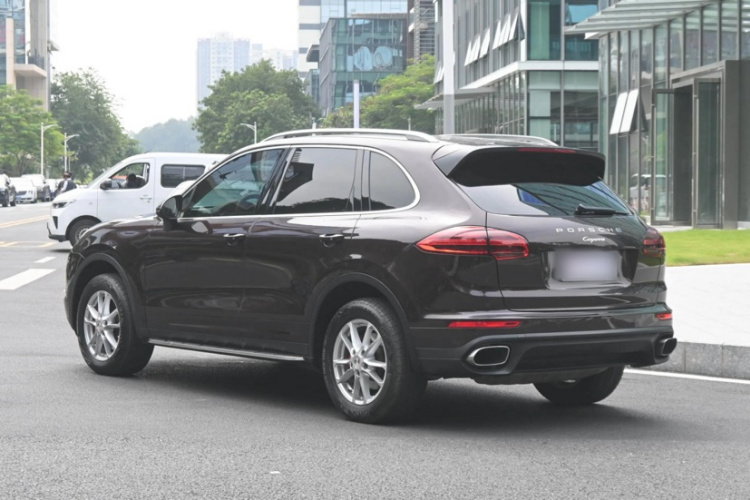 保时捷 2015款 Cayenne 3.0T车身外观6007