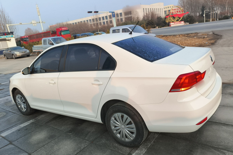 大众 桑塔纳 2021款 1.5L 自动风尚版车身外观4