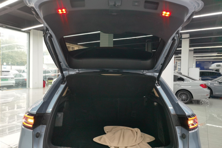 鸿蒙智行 问界M5 2022款 纯电后驱标准版局部细节23