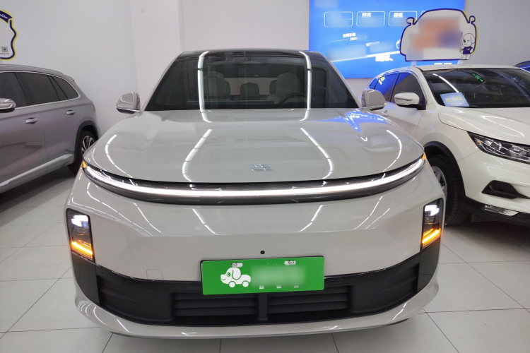 理想汽车 理想L6 2024款 Pro车身外观2