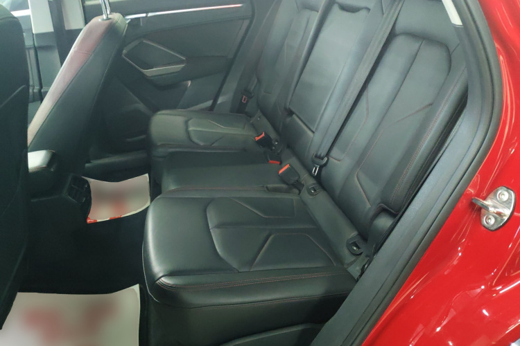 奥迪Q3 2020款 35 TFSI 时尚致雅型中控内饰21