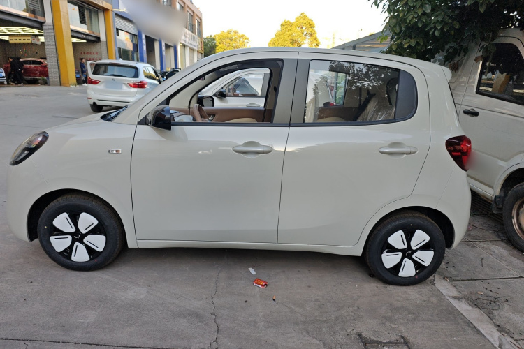 五菱汽车 宏光MINIEV 2025款 四门版 进阶款车身外观6003