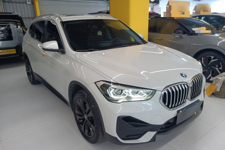 宝马X1 2021款 改款 sDrive20Li 时尚型车身外观6002