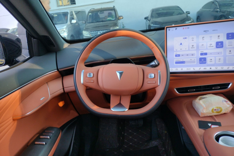 深蓝汽车 深蓝S07 2025款 215Max 深蓝智驾AD PRO增程版中控内饰13