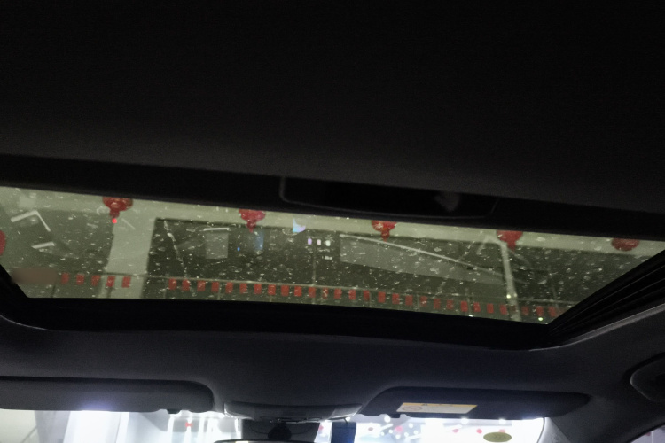 丰田 雷凌 2024款 185T CVT豪华版中控内饰22