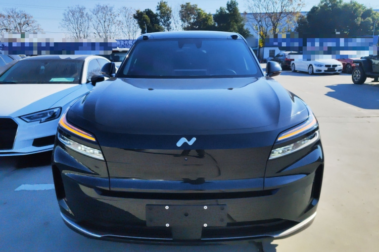 乐道L90 2025款 Max 六座版车身外观2