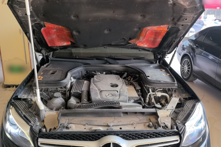 奔驰GLC 2017款 GLC 260 4MATIC 动感型机舱底盘24