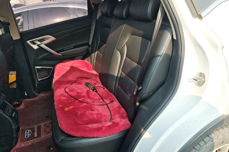 吉利汽车 博越 2018款 1.8TD 自动两驱智联型4G互联版中控内饰21