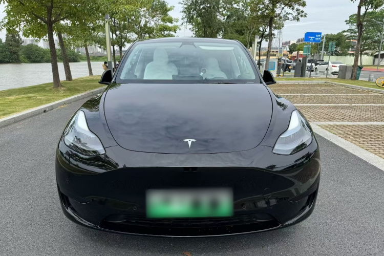 特斯拉 Model Y 2022款 改款 后轮驱动版车身外观6004