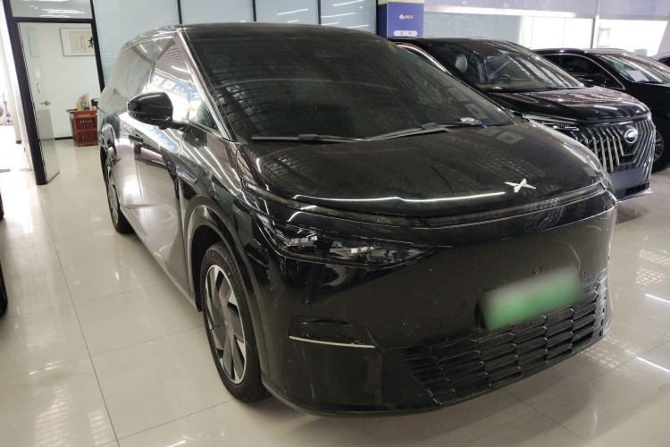 小鹏X9 2024款 610长续航Pro车身外观6002