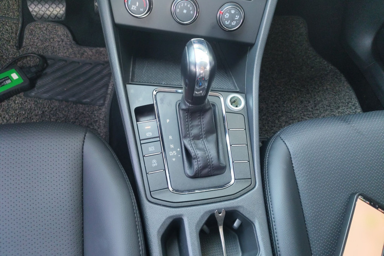 大众 宝来 2020款 1.5L 自动时尚型局部细节18