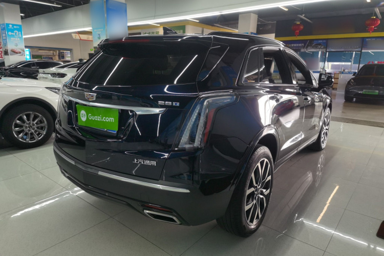 凯迪拉克XT5 2022款 2.0T 四驱尊贵型车身外观7