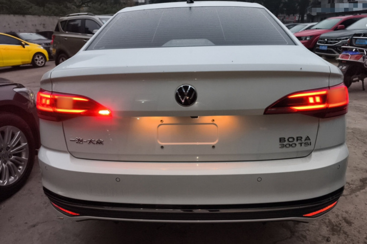 大众 宝来 2023款 300TSI DSG尊行版车身外观6004