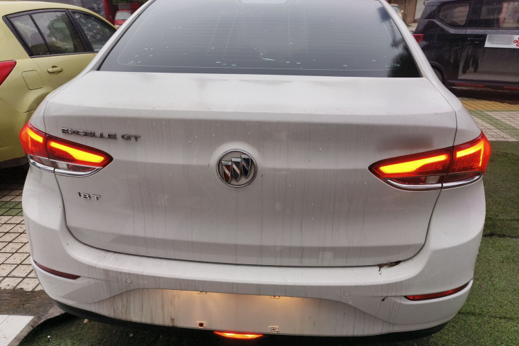 别克 英朗 2019款 18T 自动互联精英型 国V车身外观6