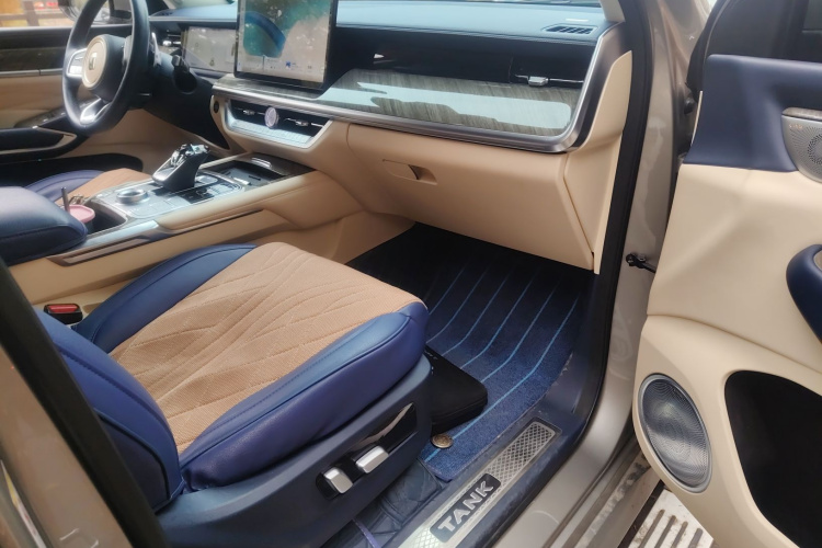 坦克500 2022款 3.0T 运动版 造境型 5座局部细节9005