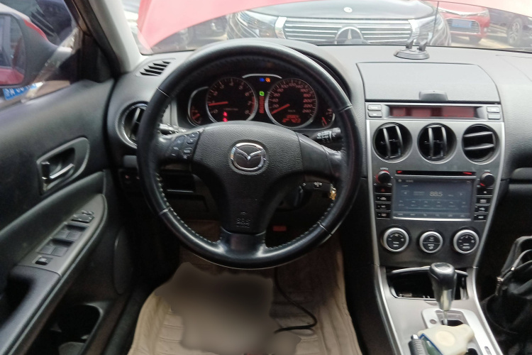 马自达6 2013款 2.0L 自动时尚型局部细节13