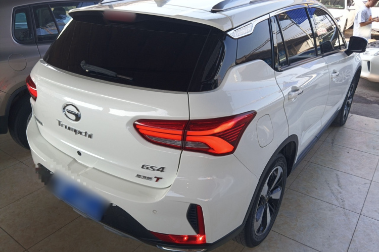 广汽传祺 传祺GS4 2018款 235T 自动两驱豪华智联百万纪念版车身外观7