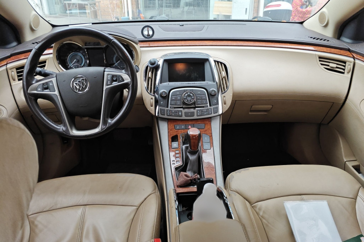 别克 君越 2012款 2.4L SIDI豪雅版中控内饰7002