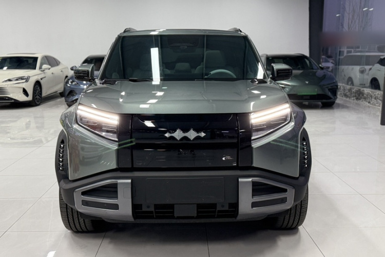 方程豹 钛3 2025款 501KM 四驱智驾Max版车身外观6006