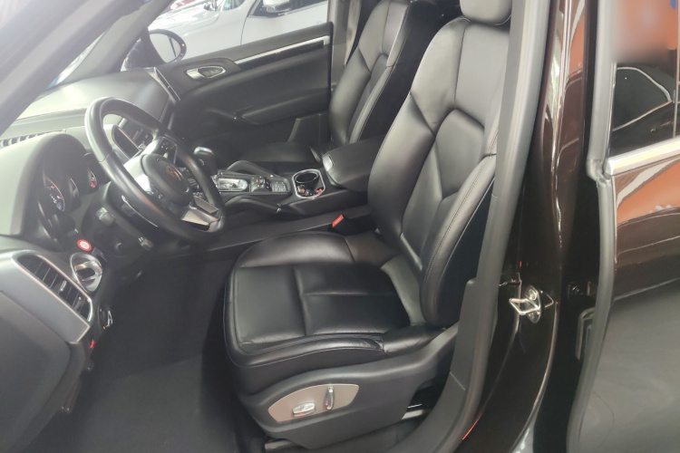 保时捷 2016款 Cayenne 3.0T局部细节19