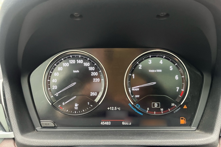 宝马X1 2021款 sDrive25Li 领先型中控内饰7006