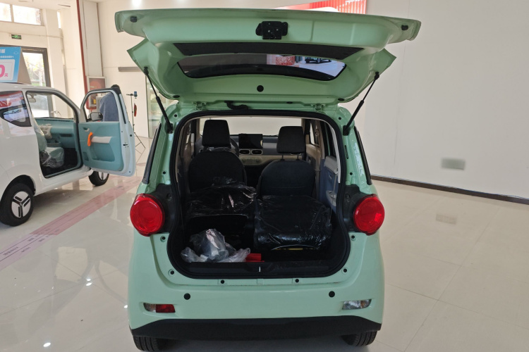 凌宝汽车 凌宝BOX 2022款 卓文君Pro版局部细节23