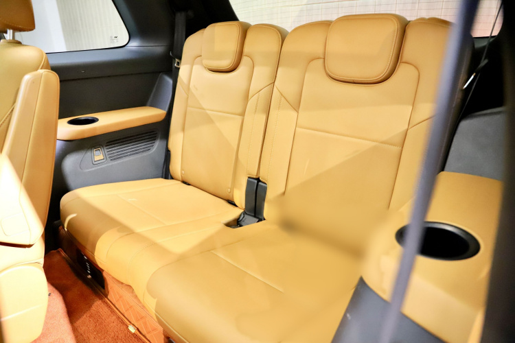 理想汽车 理想ONE 2021款 增程6座版中控内饰7003