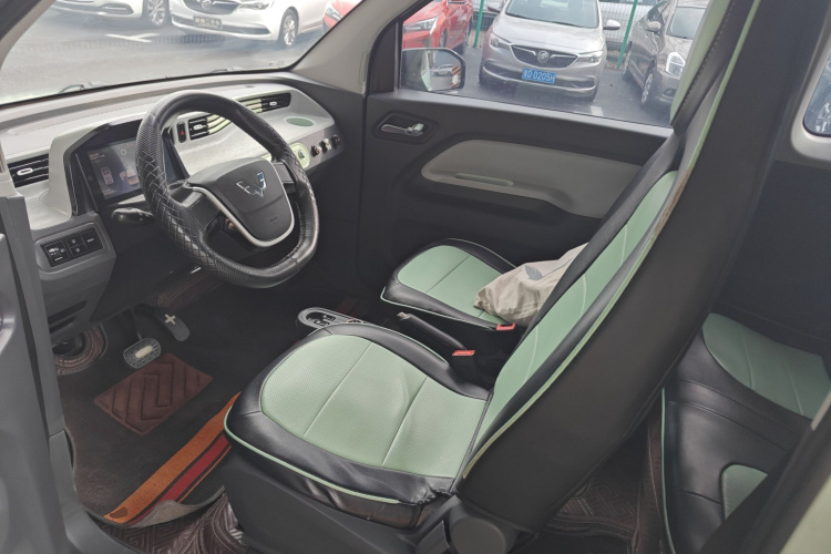 五菱汽车 宏光MINIEV 2021款 马卡龙时尚款 磷酸铁锂中控内饰19