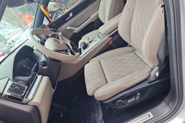 比亚迪 唐新能源 2024款 DM-p 冠军版 215KM 四驱旗舰型中控内饰19