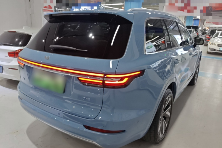 理想汽车 理想ONE 2021款 增程6座版车身外观6003