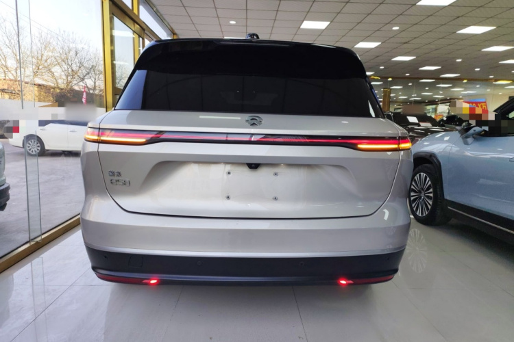 蔚来ES8 2023款 75kWh车身外观6004