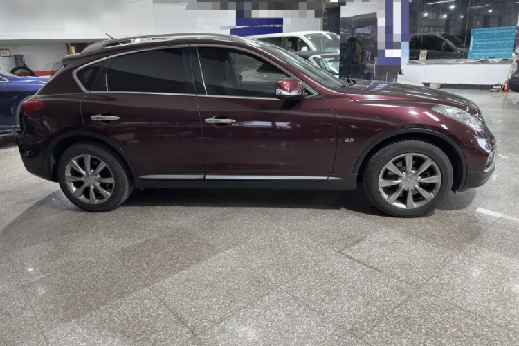 英菲尼迪QX50 2015款 2.5L 舒适版车身外观6002