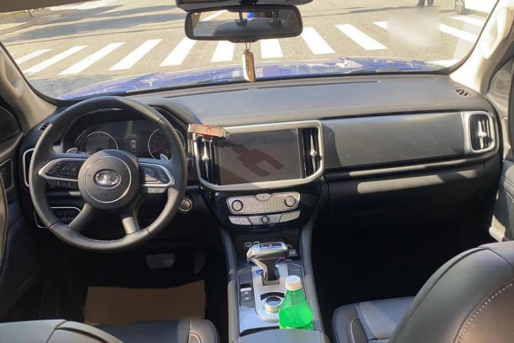 长城 炮 2021款 2.0T乘用全球版自动柴油两驱舒适型标箱GW4D20M中控内饰7001