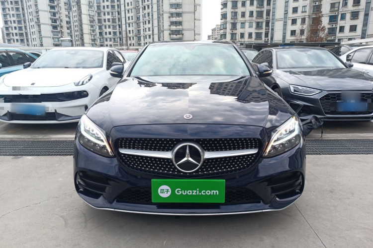 奔驰C级 2020款 改款 C 200 L 时尚型运动版车身外观2