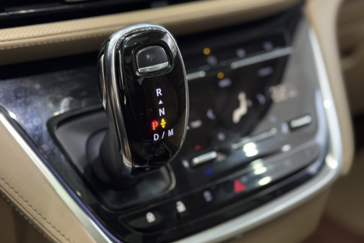 别克GL8 2020款 ES陆尊 653T 旗舰型局部细节18