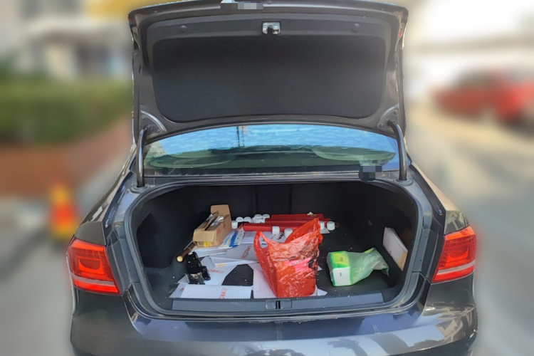 大众 迈腾 2013款 1.8TSI 领先型局部细节23