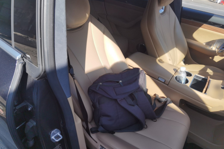 鸿蒙智行 智界R7 2024款 纯电 802km Max局部细节41