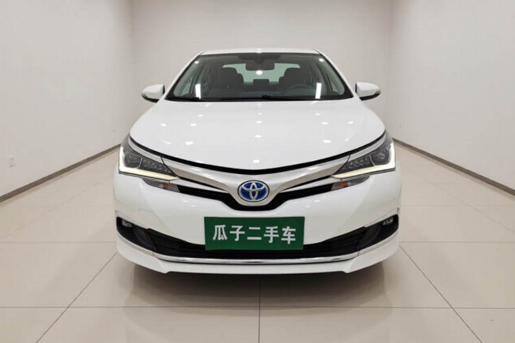 丰田 卡罗拉 2016款 双擎 1.8L E-CVT豪华版车身外观2