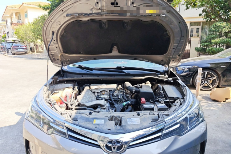 丰田 卡罗拉 2018款 1.2T S-CVT GL智享版局部细节24