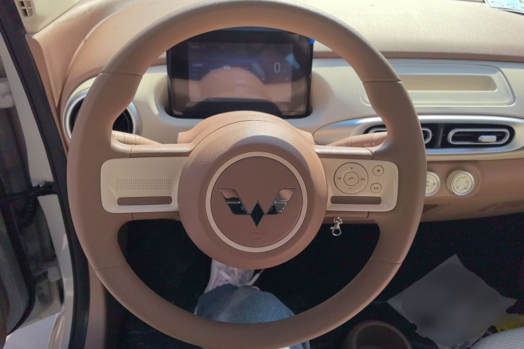 五菱汽车 宏光MINIEV 2025款 四门版 进阶款中控内饰13