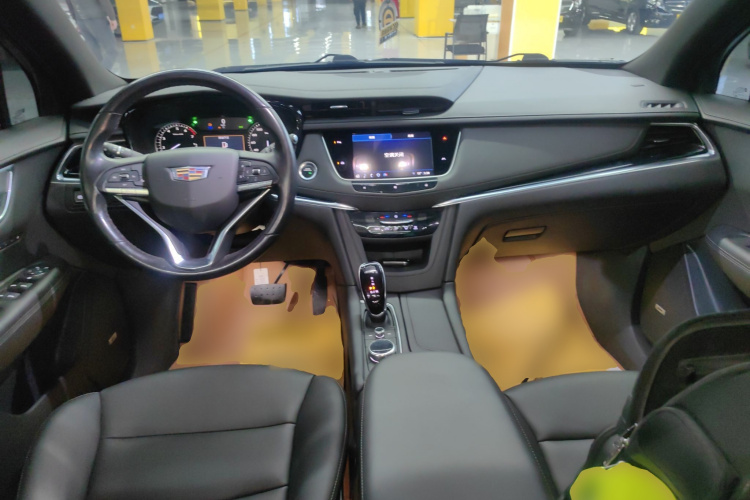 凯迪拉克XT6 2021款 28T 六座风尚型中控内饰7002